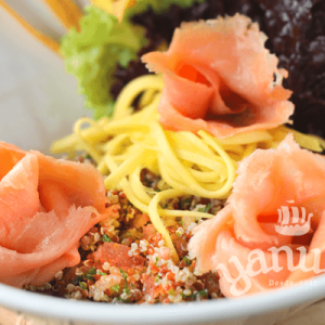 Bowl de Salmón Ahumado y Quinua