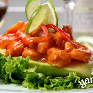 Aguacate Yanuba en ceviche de camarón